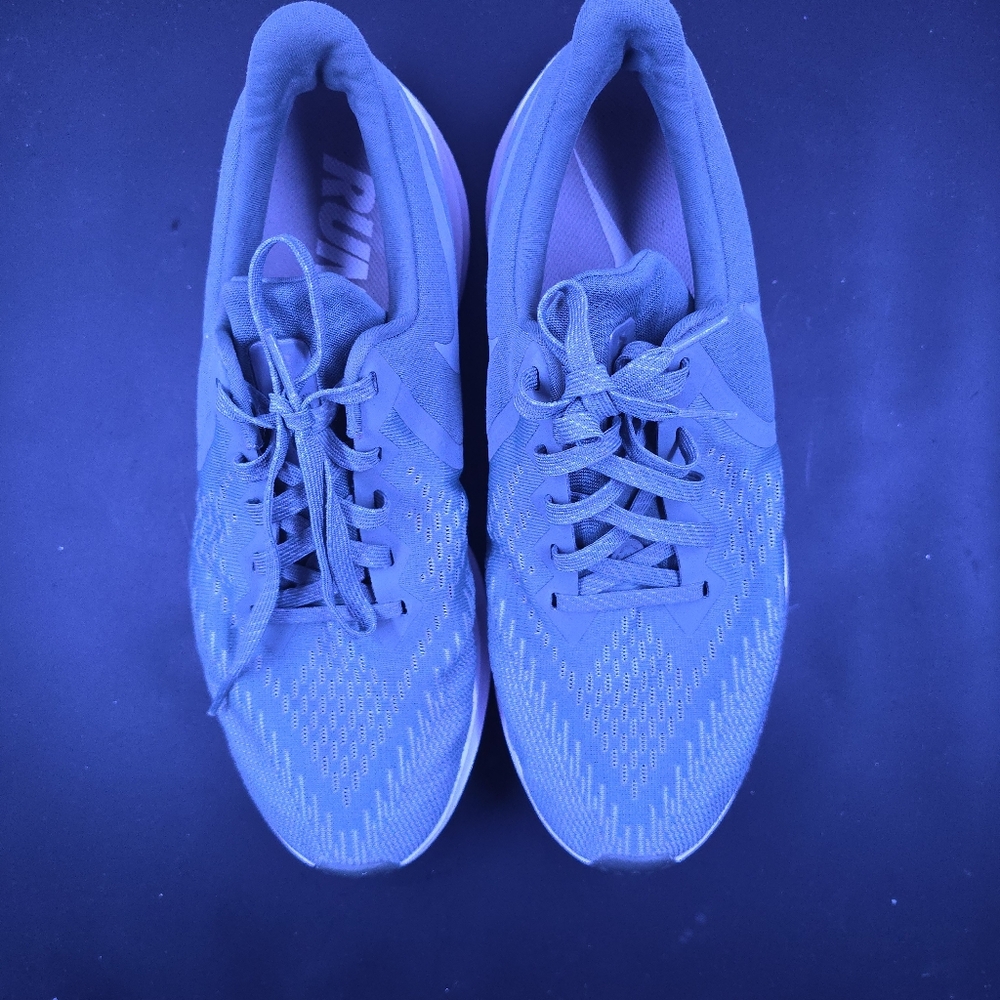 Men's Nike Air Zoom Winflo Grey Running Shoes